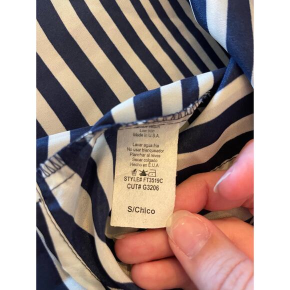 Love Couture Blue and Cream Striped Cropped Blouse Size Small - Picture 4 of 4